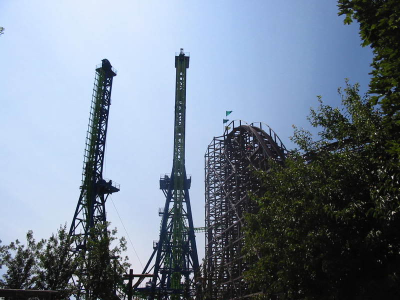 Aftershock Opening Day Photos - Coaster101