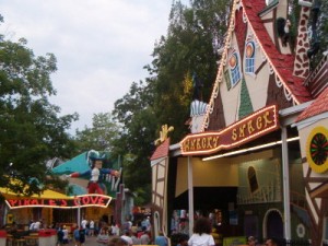 waldameer-park-shack-_and-_cove_400_300