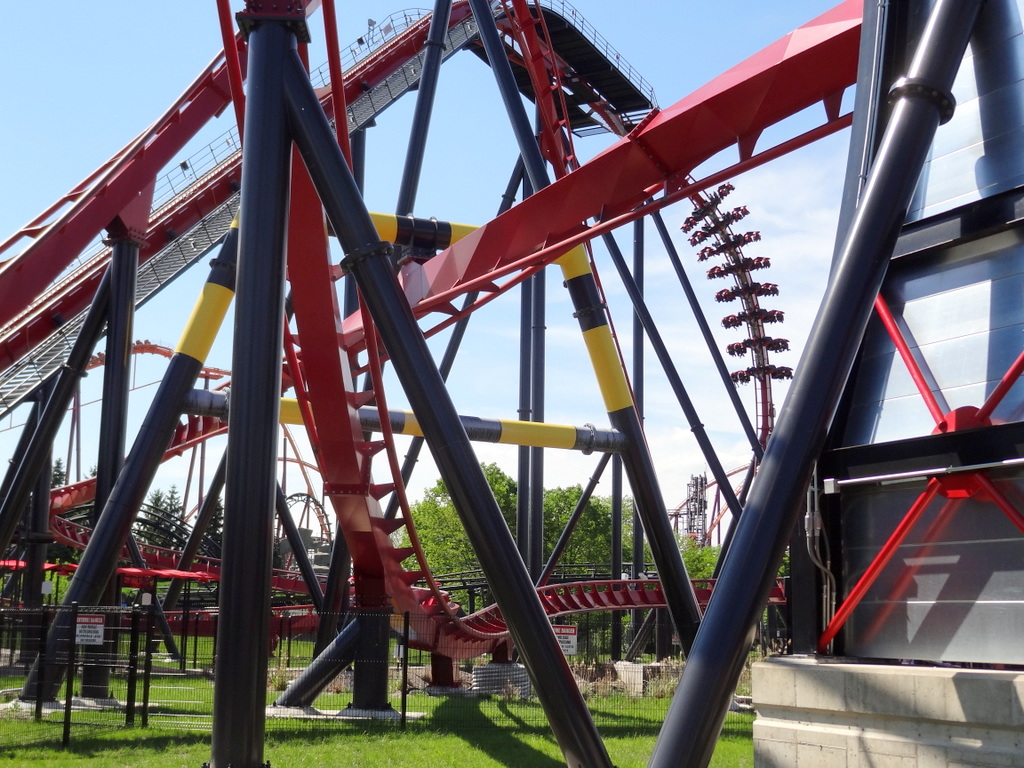 Six Flags Great America Photo Gallery - Coaster101