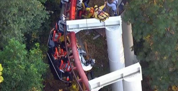 Ninja Derails at Six Flags Magic Mountain - Coaster101