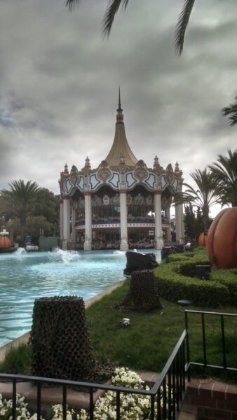 Nice cloudy fall day at the Halloween themed California's Great America.