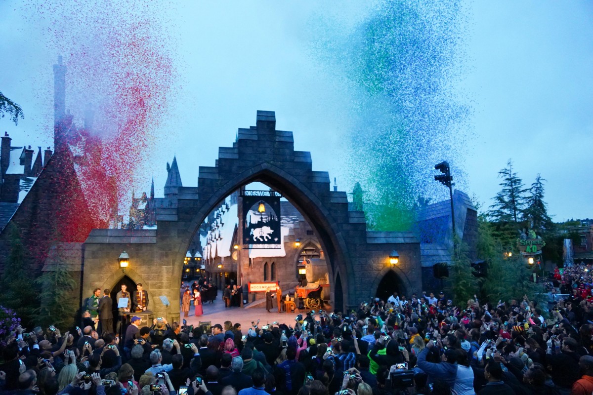 Wizarding World Hollywood IS OPEN!