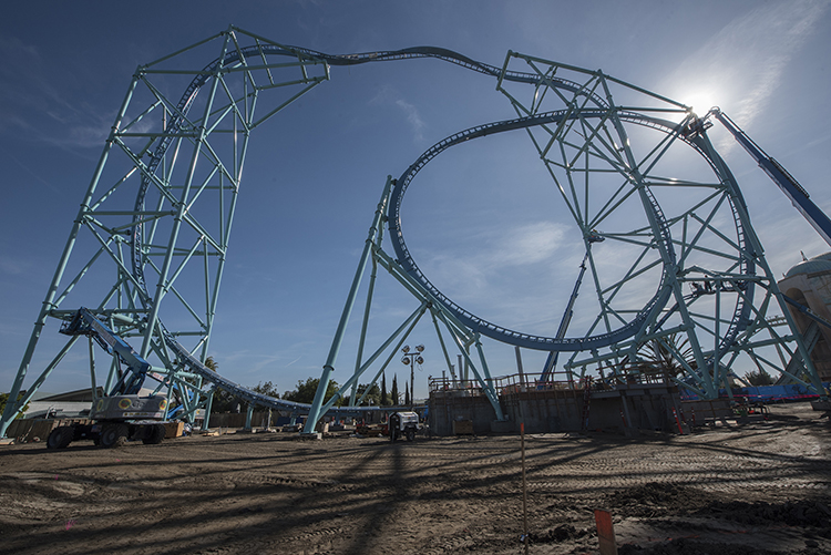 Electric Eel Steel Construction Finished at SeaWorld San Diego Coaster101