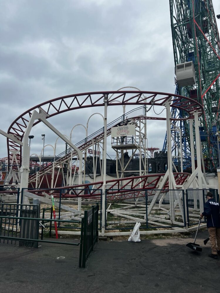 Ranking the Roller Coasters of New York's Coney Island Coaster101