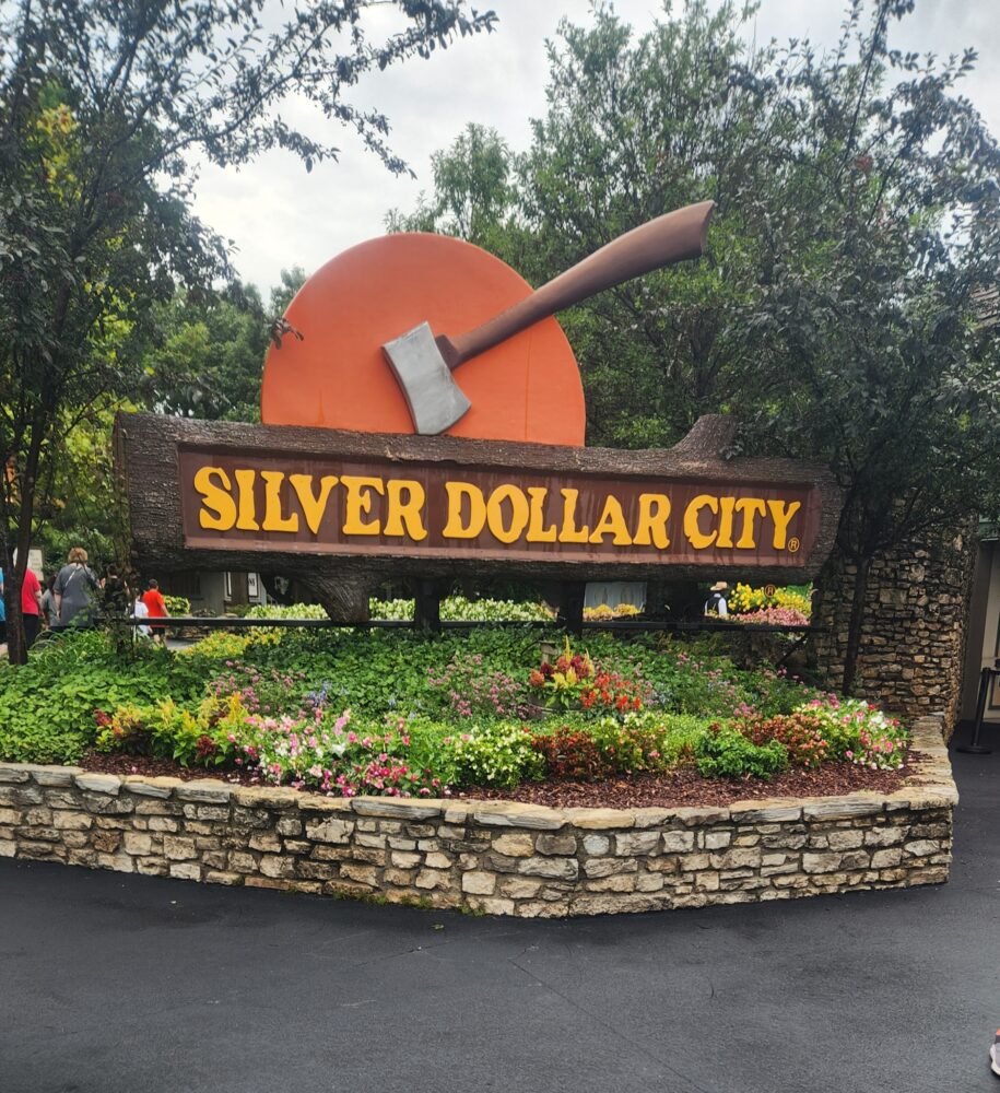 silver dollar city review