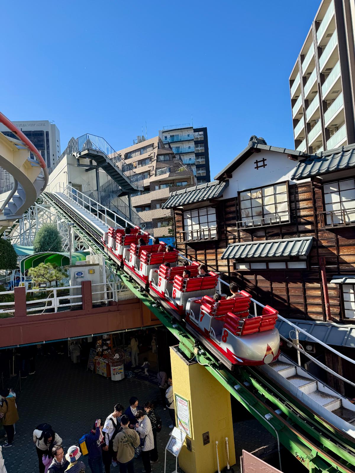 Small Park Showcase: Hanayashiki is Tokyo's Charming, Hidden Gem