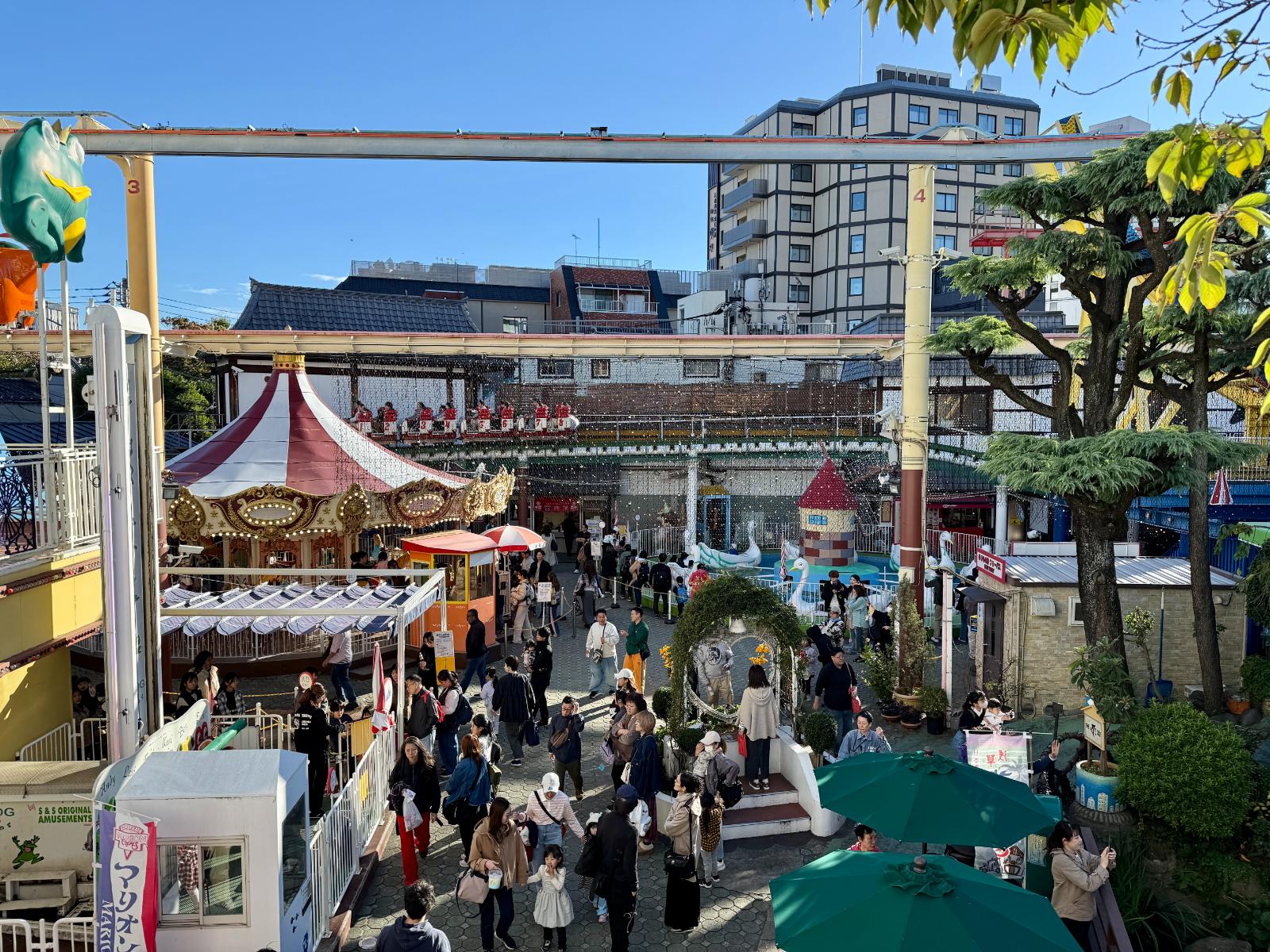 Small Park Showcase: Hanayashiki is Tokyo's Charming, Hidden Gem