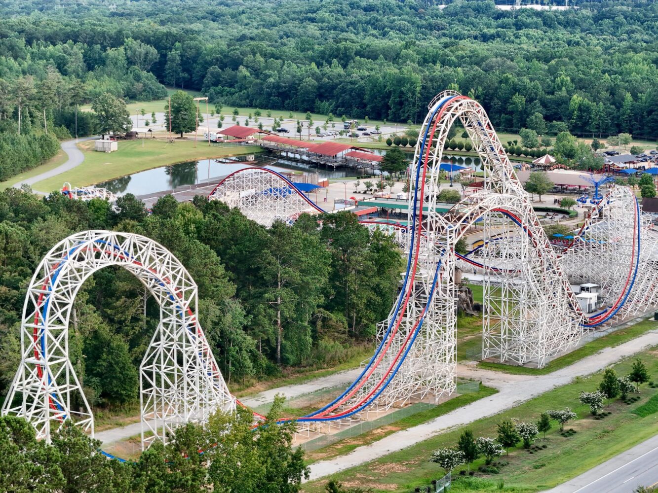ArieForce One gerettet: Six Flags bestätigt Übernahme der Rekord-Achterbahn, neuer Standort noch offen
